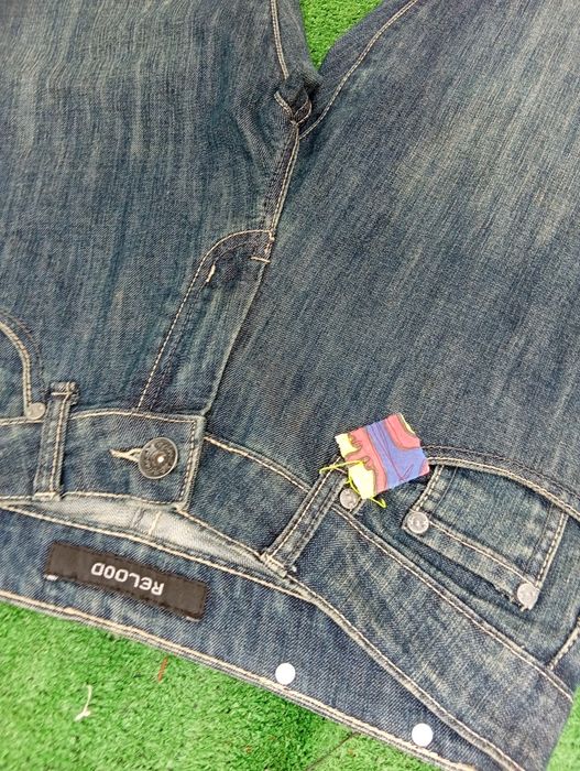 Calças jeans Relood azuis – tamanho 38, em bom estado