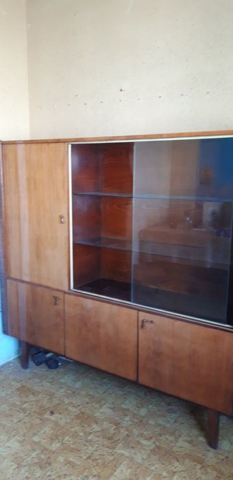 Шафа-сервант для речей