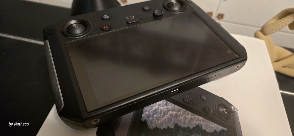 DJI Smart Controler