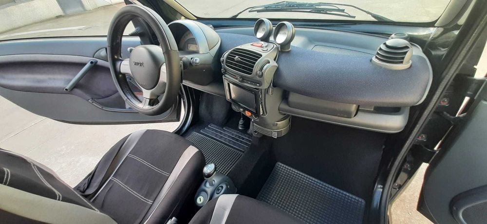 Smart ForTwo Cabrio em bom estado