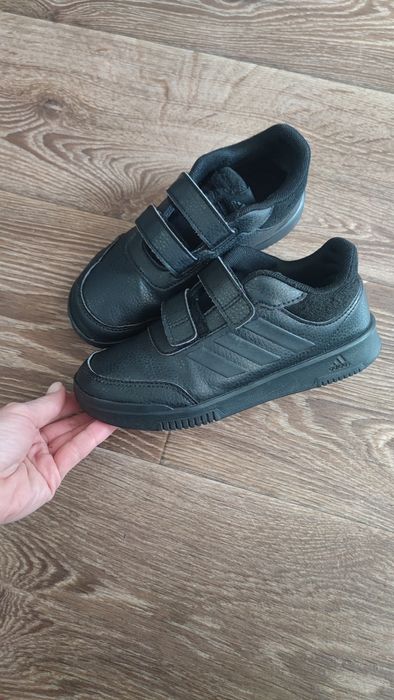 Кросівки для хлопчика 33 Adidas