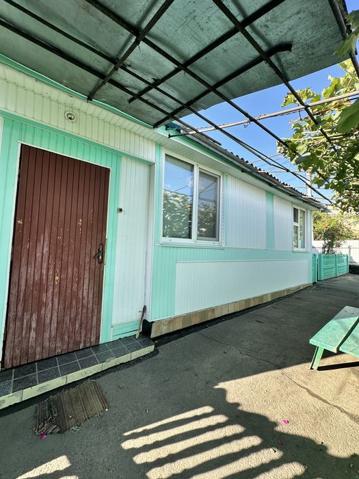 Продам будинок в смт. ВОЛОДАРКА