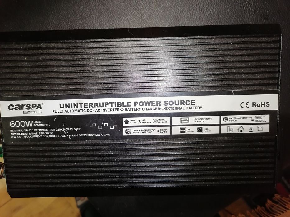 Инвертор с зарядкой