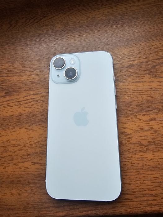 Iphone 15 stan bardzo dobry