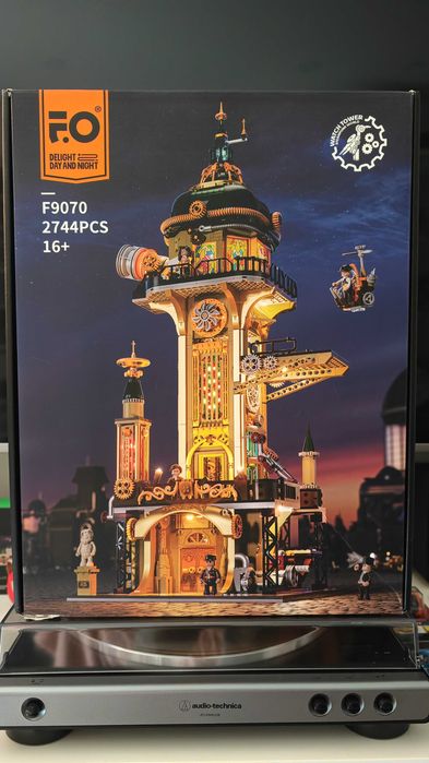 LEGO Com LED Steampunk Tower Lumibricks
