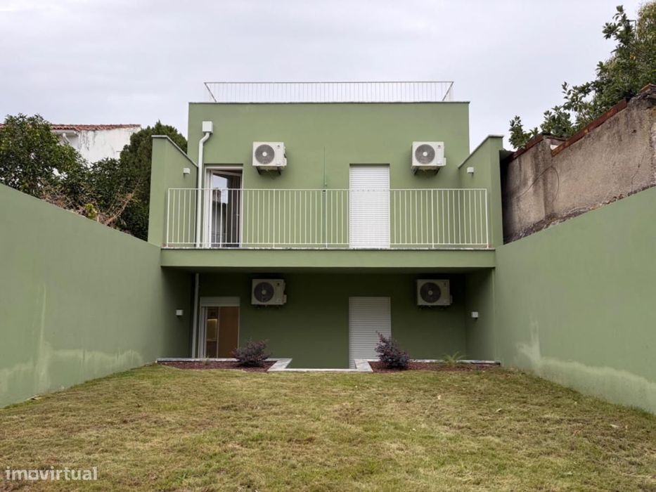 Estúdio - localizado em Alta Universitária Coimbra