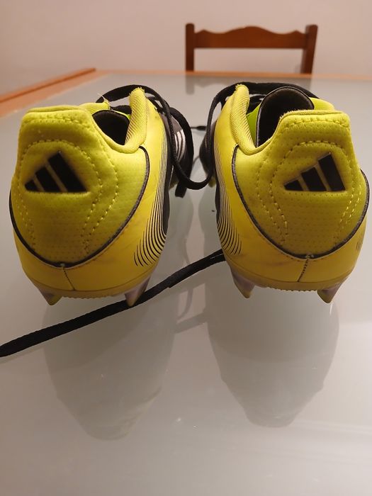 Chuteiras adidas