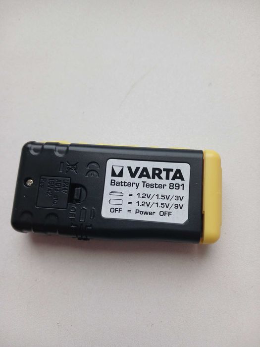 Цифровий тестер батарейок VARTA LCD Digital Battery Tester 891