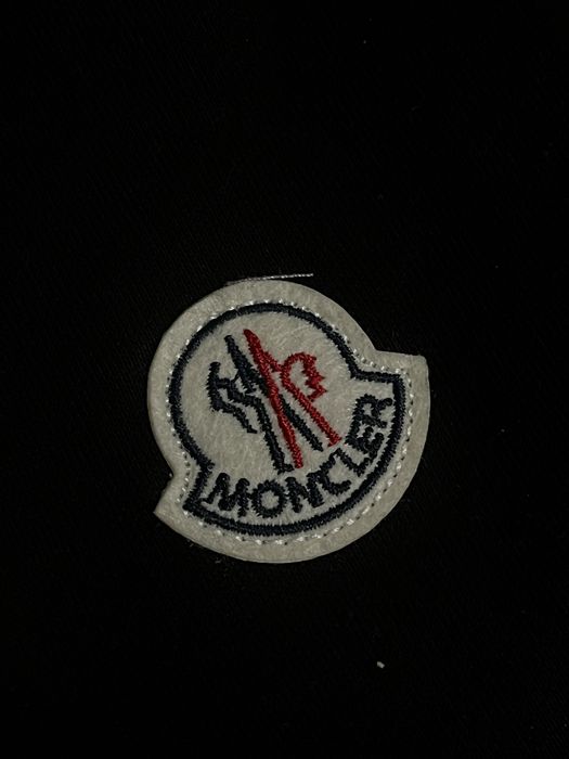 Spodneki moncler