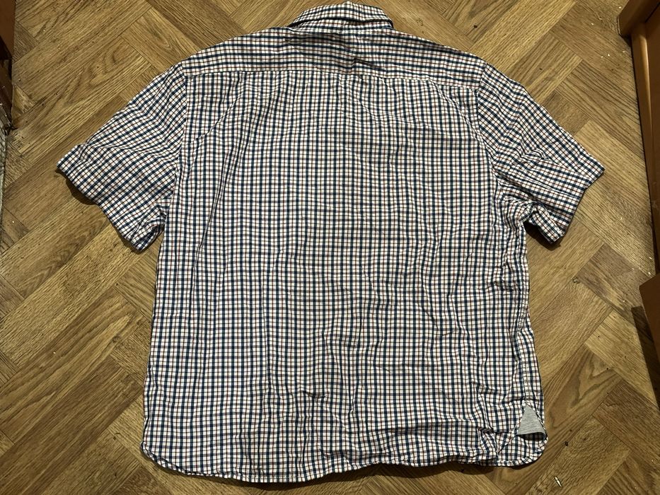 Рубашка фірми Лакоста