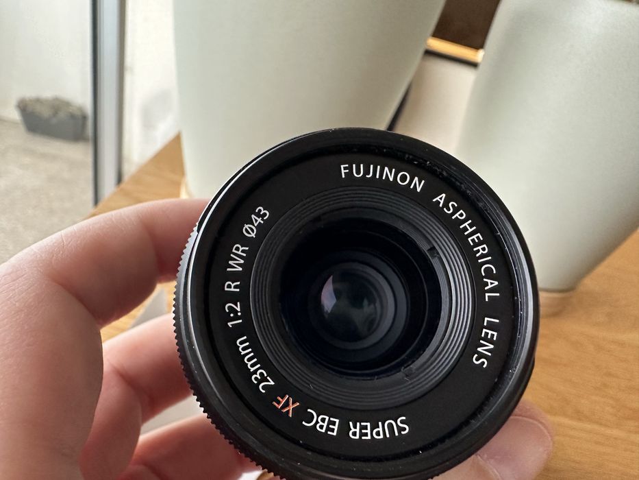 Lente Fujifilm FUJINON XF23mm F2 R WR