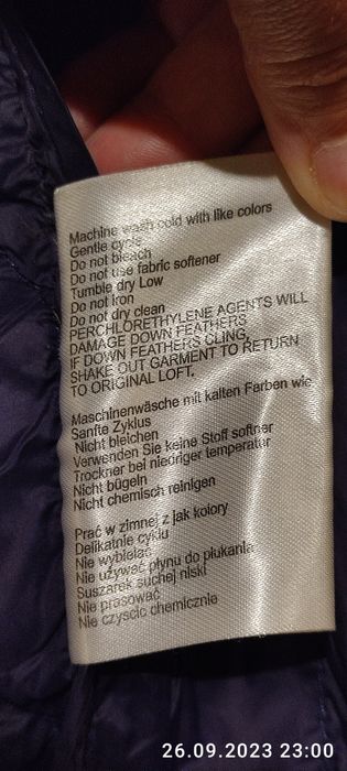 Granatowa wpadająca w śliwkę , kórtka damska pikowana Michael Kors