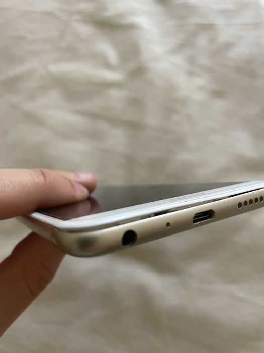 Huawei P Smart Gold para peças