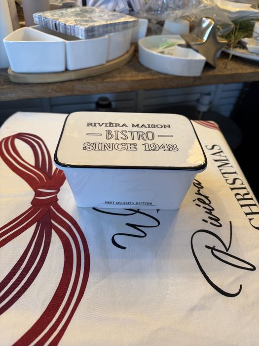 Riviera Maison ozdobna maselniczka