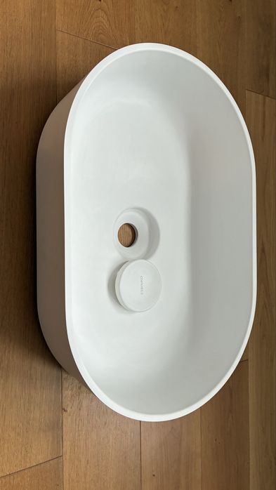 Umywalka nablatowa omnires mesa biały mat 54x36