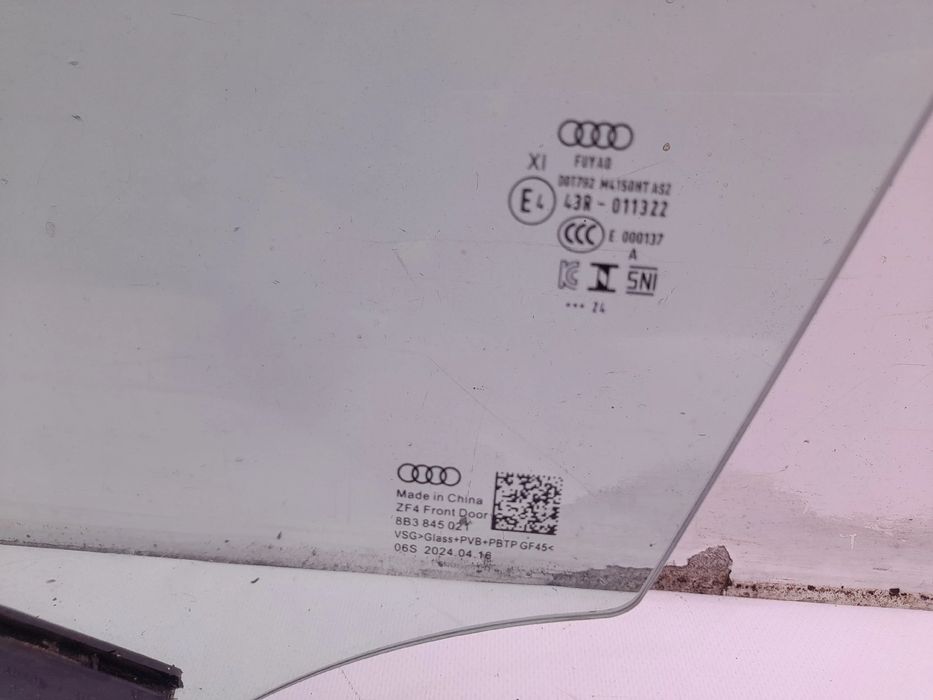 Vidro porta frente esquerda AUDI A5 (FU2)