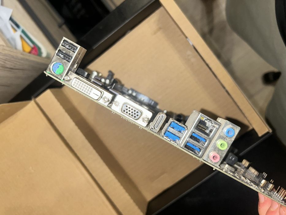 Płyta główna ASRock A320M-HDV – Socket AM4 – mATX