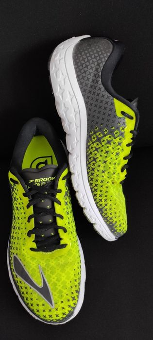 Brooks Pure Flow 5 rozmiar 42 (26,5 cm)