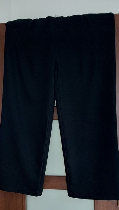Spodnie czarne plussize ściagane trokiem Exstro & Wert
