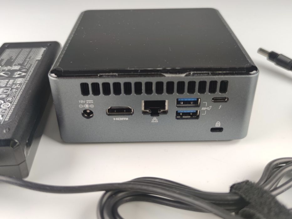 Компактний ПК Intel NUC 10 i5 (NUC10i5FNH) 16 GB RAM (опція + Dock станція)