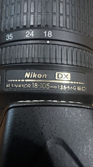 Nikon D3300 em excelente estado