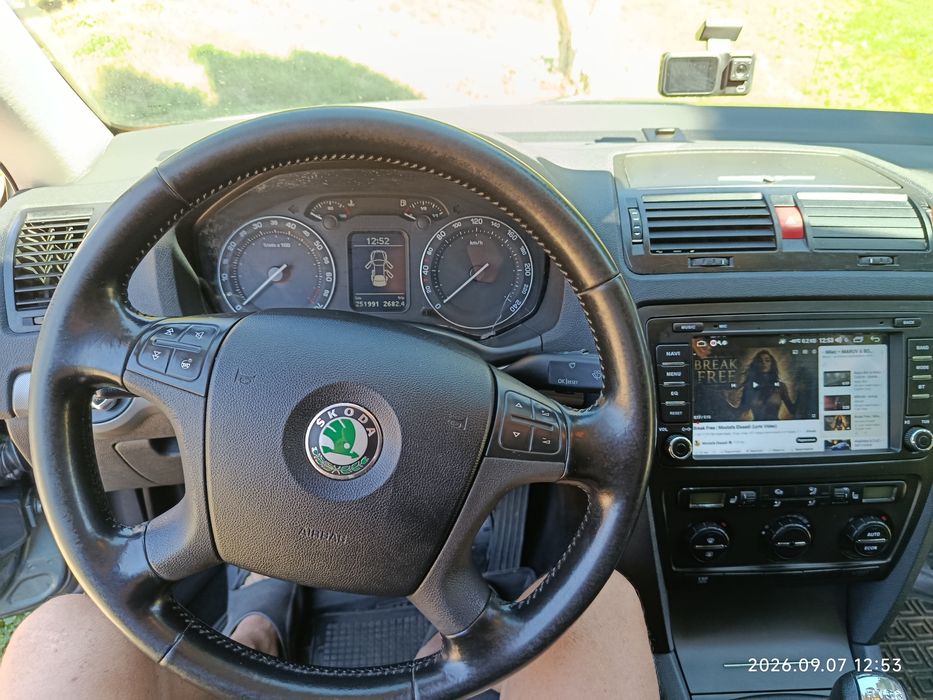 SKODA  Octavia  1.6 mpi