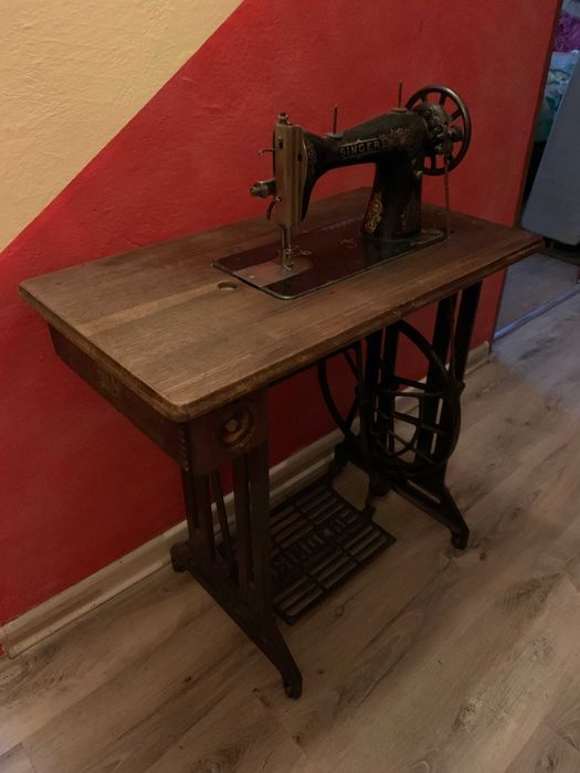 Maszyna do szycia Singer (ANTYK) (ODBIÓR OSOBISTY)