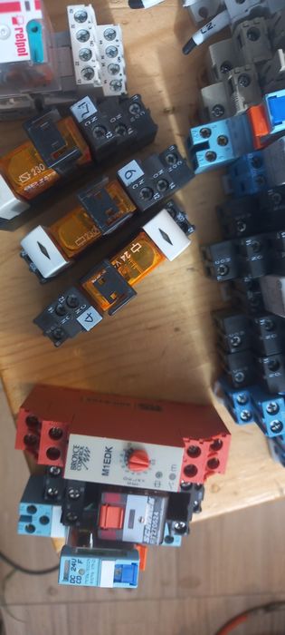 24V dc Finder б/в