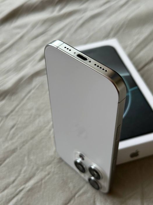 Продаю IPhone 16 Pro 128 Neverlock