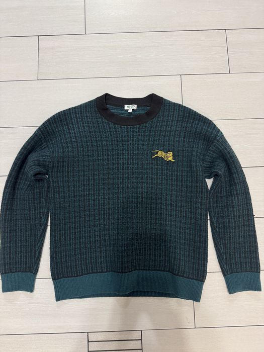 Светр Kenzo.