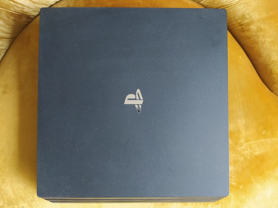 Sony PlayStation 4Pro 1Тб