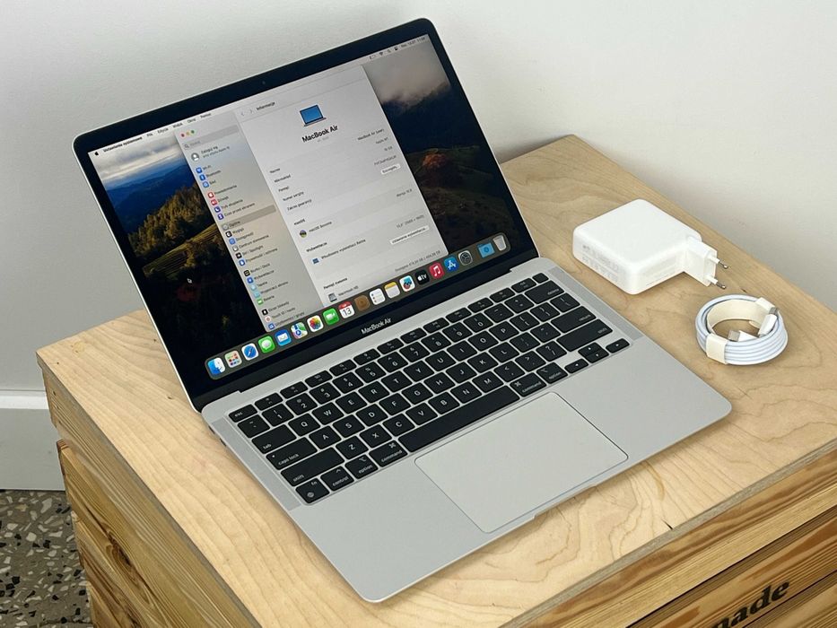 2020 MacBook Air A2337 13" M1 16GB 512GB