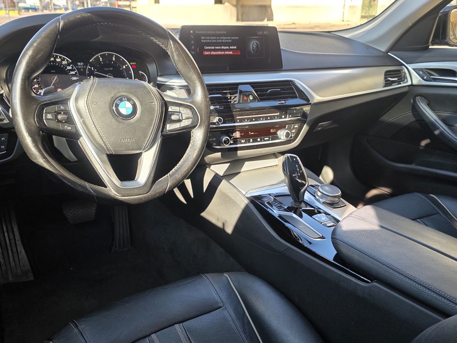Bmw 530D versão luxury