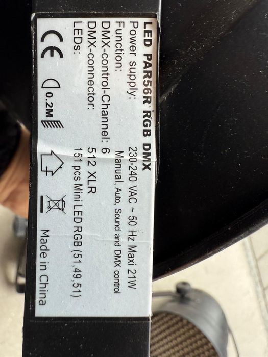 Reflektory sceniczne