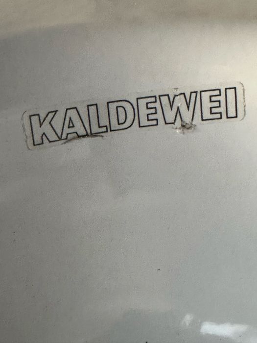 Nowy brodzik emaliowany