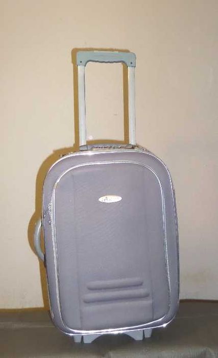 Чемодан серый тканевый LAGUNA,валіза,2 силиконовых колеса, 50Х35Х23/27