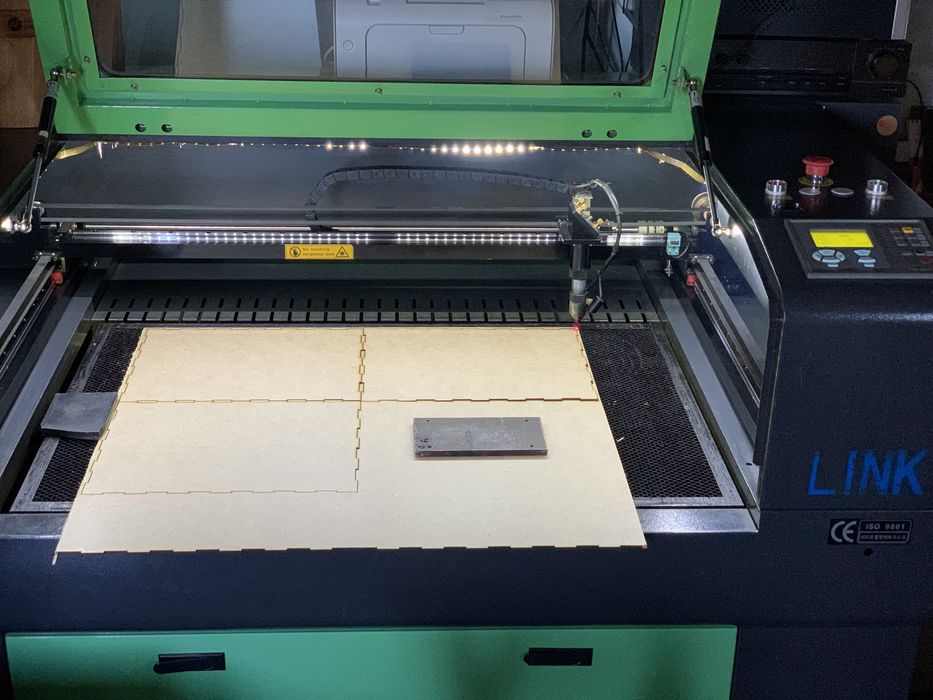 Послуги ЧПУ-порізки та фрезерування