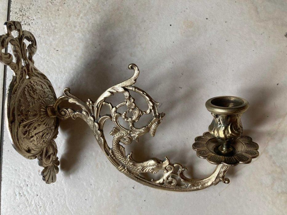 Подсвечник бронза (латунь?) на стену.