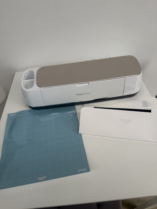 Cricut Maker ploter tnący Bluetooth CXPL301 - niesprawdzony, używany