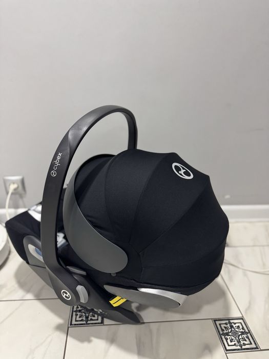 Автокрісло Cybex cloud z i-size + адаптери