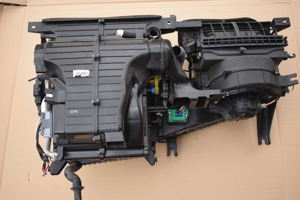 nagrzewnica dmuchawa KIA SPORTAGE III 12R.KOMPLETNA.europa.97200-3U071