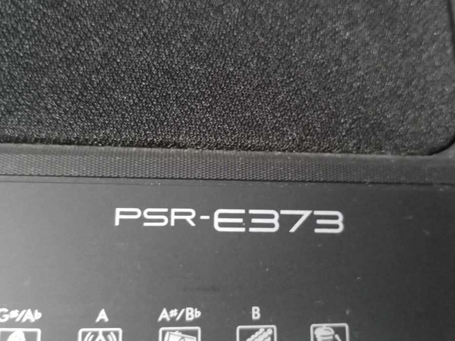 Yamaha PSR-E373 синтезатор как новый