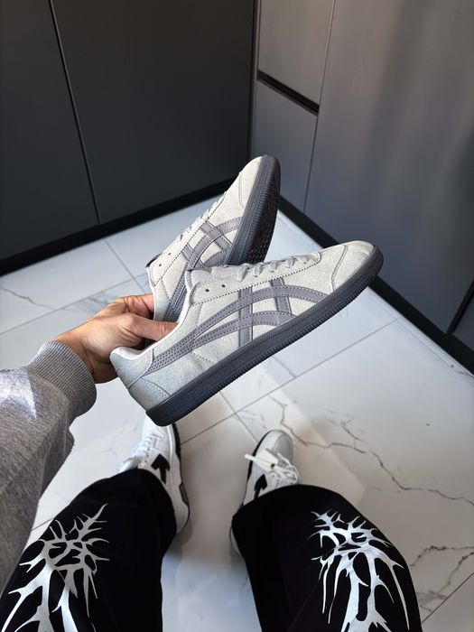 ‼️36-45‼️ASICS Onitsuka Tiger Tokuten / kayano gel kahana