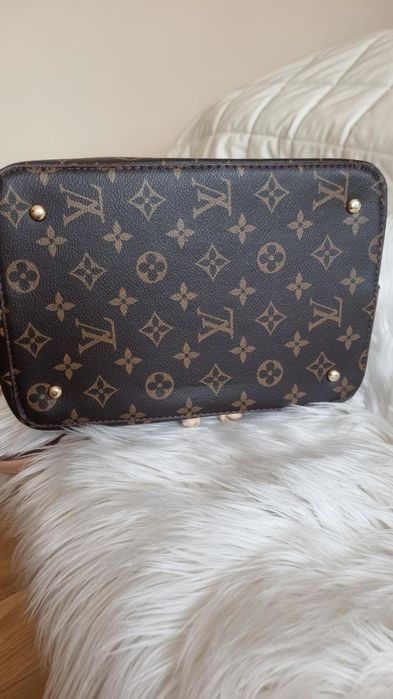 Torebka worek Louis  Vuitton