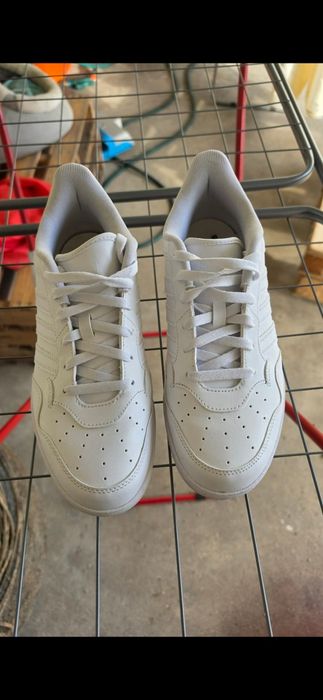 Tenis Adidas 43 como Novos e Originais