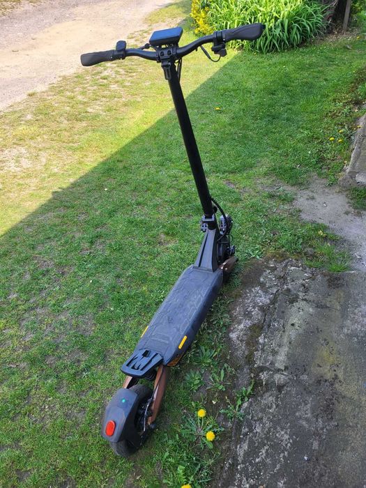 Ruptor r6 v3 - Hulajnoga elektryczna