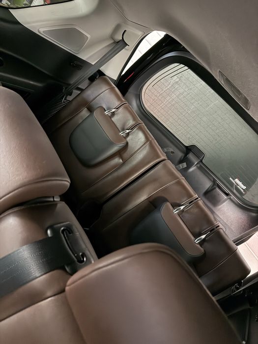 Toyota Land Cruiser .JBL. Bogate wyposażenie/2 właściciel.