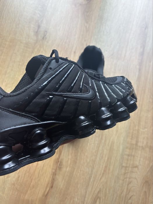 Nike Shox  |  41