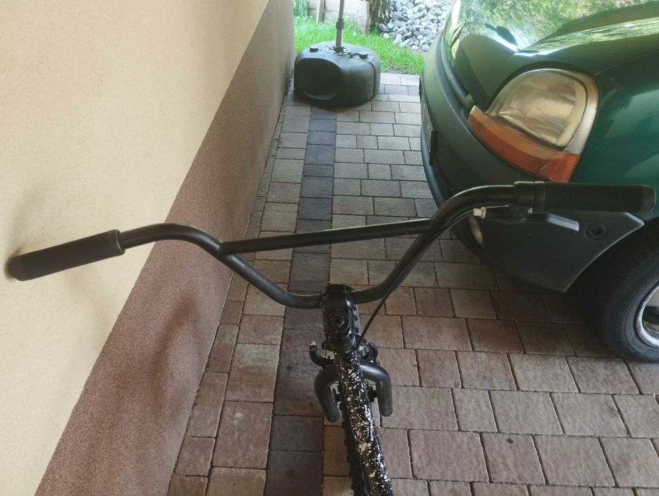 Rower BMX od firmy avebmx