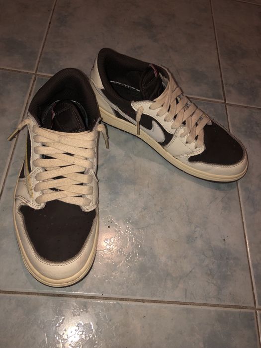 Air jordan 1 Travis scoot Reverse mocha N 40